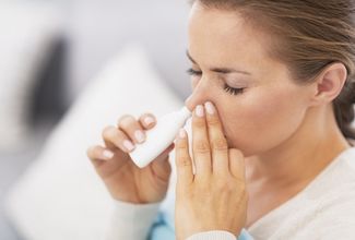 Nosní sprej zachraňuje při předávkování opioidy