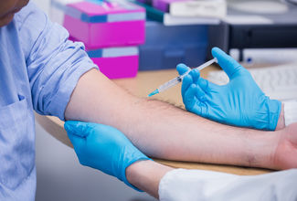Vědci hledají nové očkování. Proti drogám! 