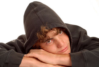 Jak neztratit důvěru ve své drogově závislé dítě