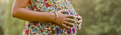 Abstinenčním syndromem mohou trpět už novorozenci